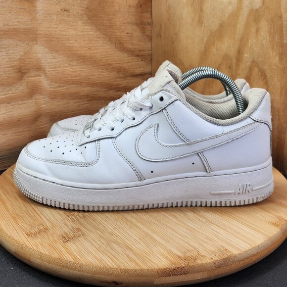 Nike Air Force 1 Womens Sneakers - Picture 5 of 10
